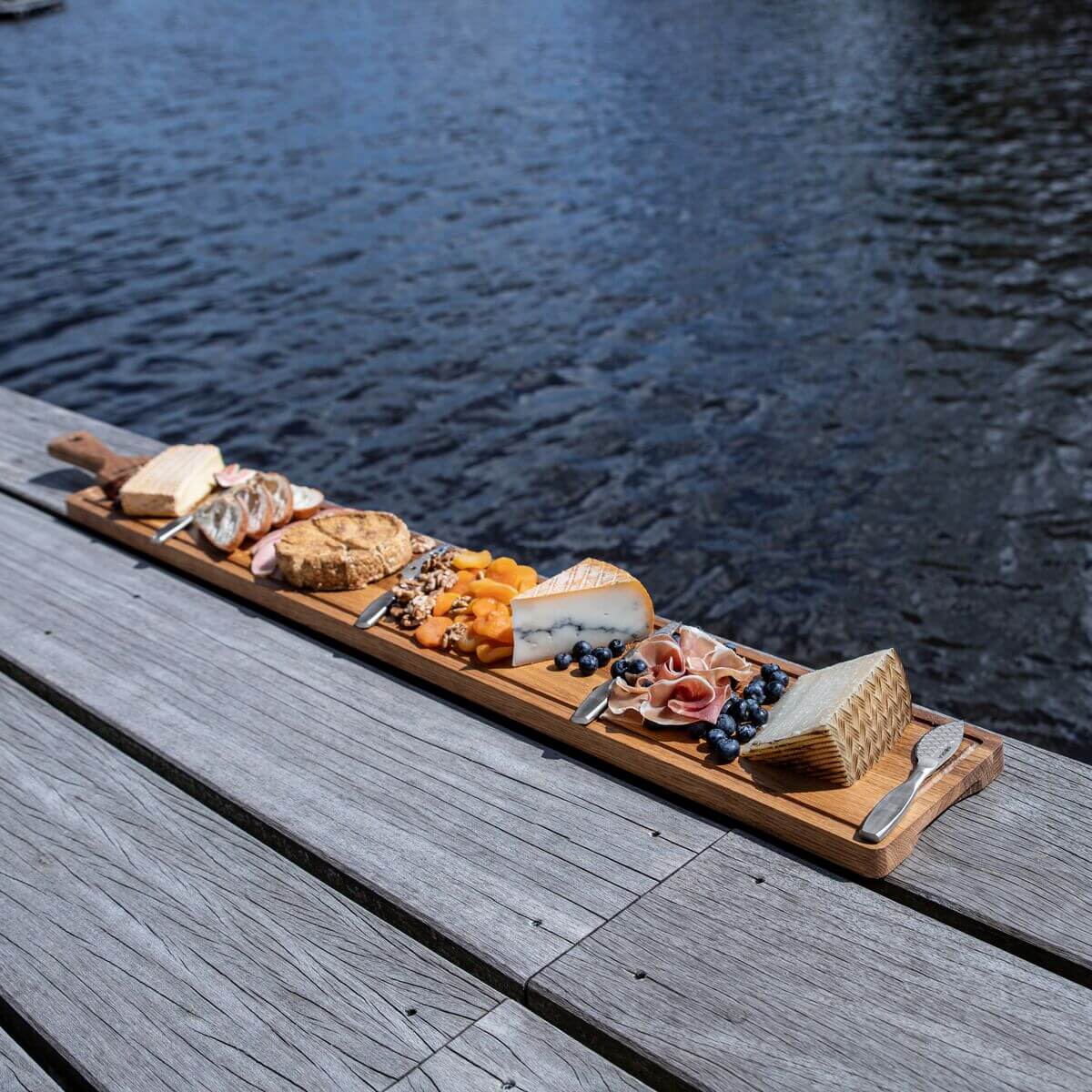 Viðarbretti Friends XL – 100 cm