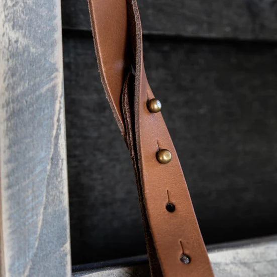 Leðursvunta Mr. Smith – Brún